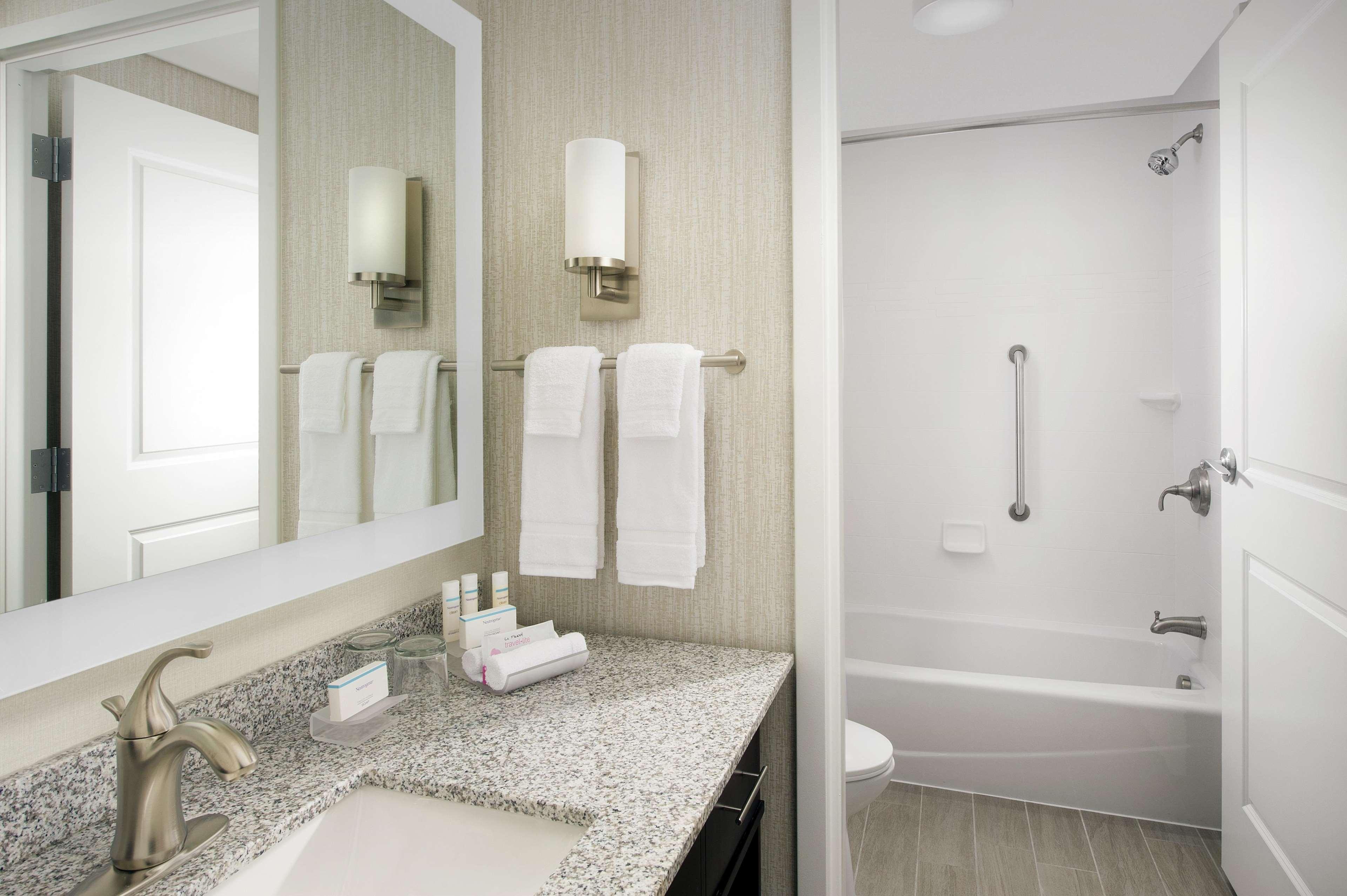 Hotel Homewood By Hilton Dc Noma Union Station 3*
